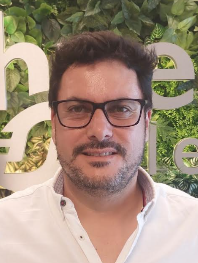Altifalantes: Acácio Alves